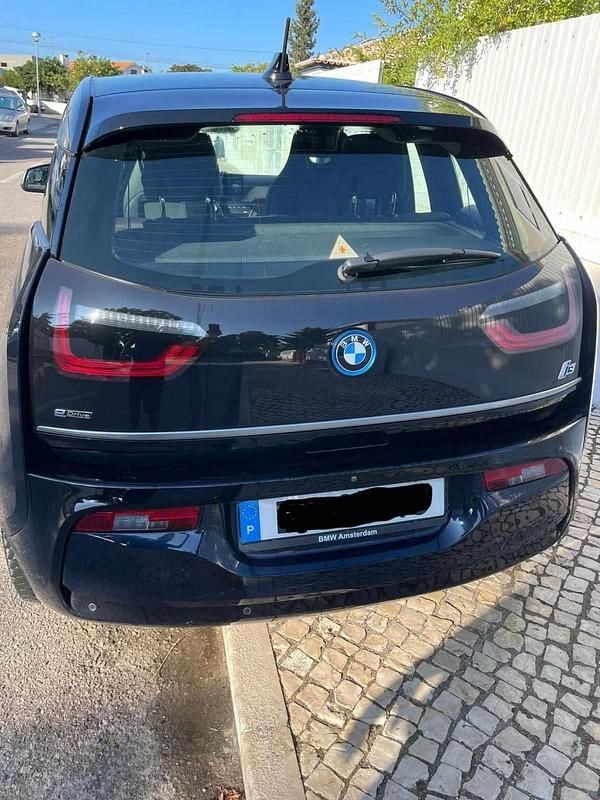 Usado BMW i3 125 kW (170 HP) 2018 Azul Citadino