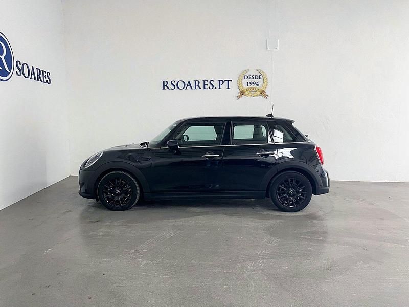 Usado Mini Cooper 136 HP (100 kW) 2022 Preto Citadino