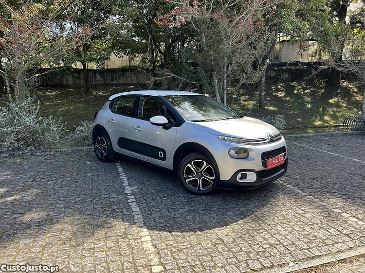 Cinza Usado 2018 Citroën C3 Shine Citadino | € 10.990 (Bom preço) - Imagem 1/1