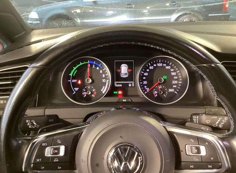 Usado VW Golf VII 204 HP (150 kW) 2016 Cinzento