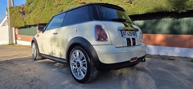Usado Mini Cooper 120 HP (88 kW) 2009 Outra Citadino