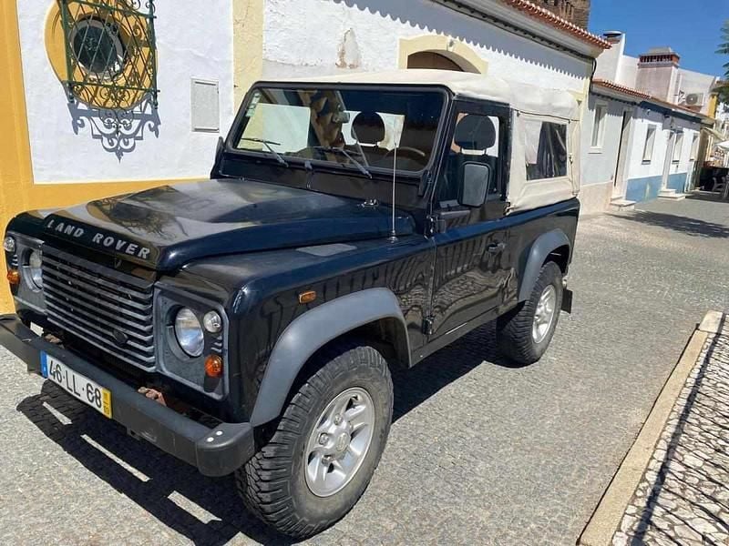 Preto Usado 2011 Land Rover Defender SUV | € 29.500 (Preço justo) - Imagem 1/4