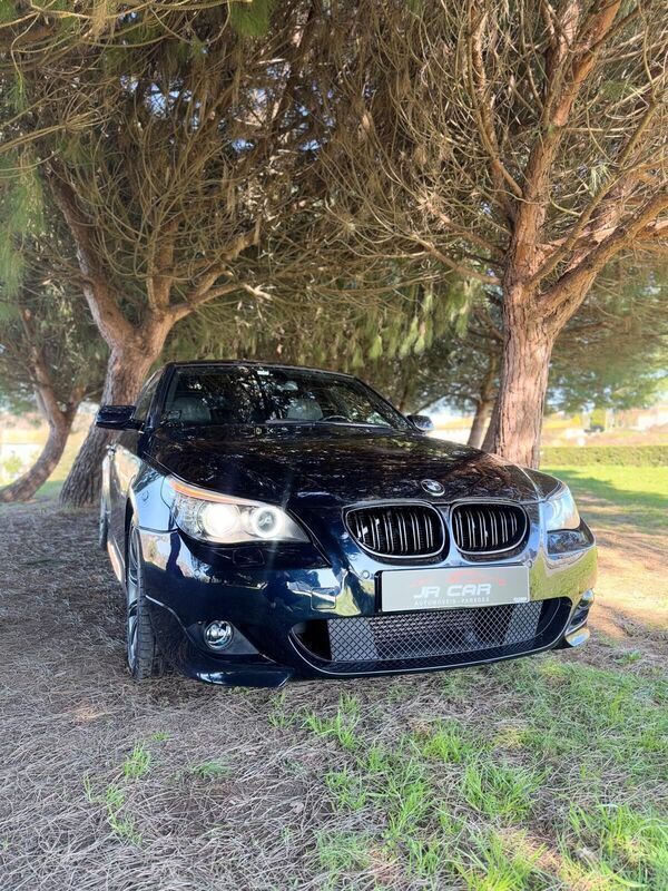 Azul Usado 2008 BMW 535 Sedan | € 14.000 (Preço justo) - Imagem 1/4