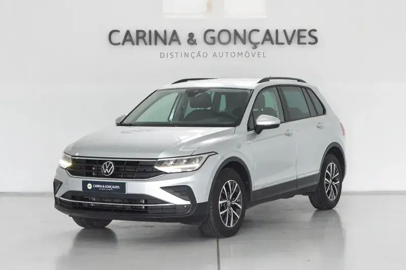 Cinza prata Usado 2022 VW Tiguan Life SUV | € 25.750 (Bom preço) - Imagem 1/4