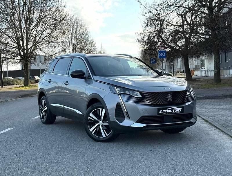 Usado Peugeot 5008 GT 130 HP (95 kW) 2021 Cinza Monovolume