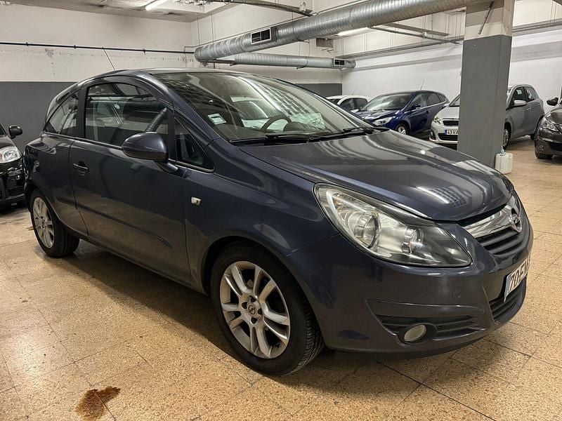 Usado Opel Corsa Cosmo 80 HP (58 kW) 2007 Azul Citadino