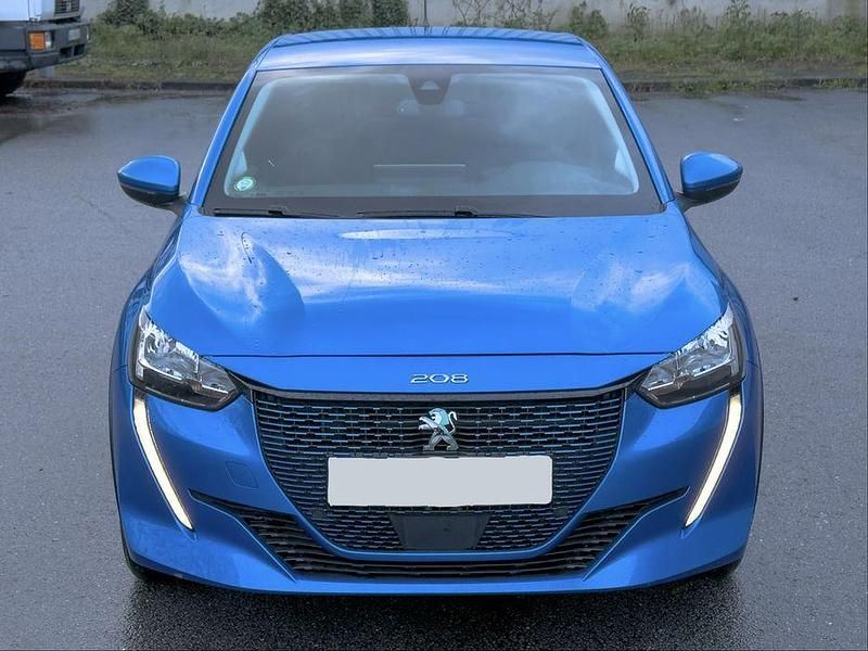 Usado Peugeot e-208 Allure 100 kW (136 HP) 2020 Citadino