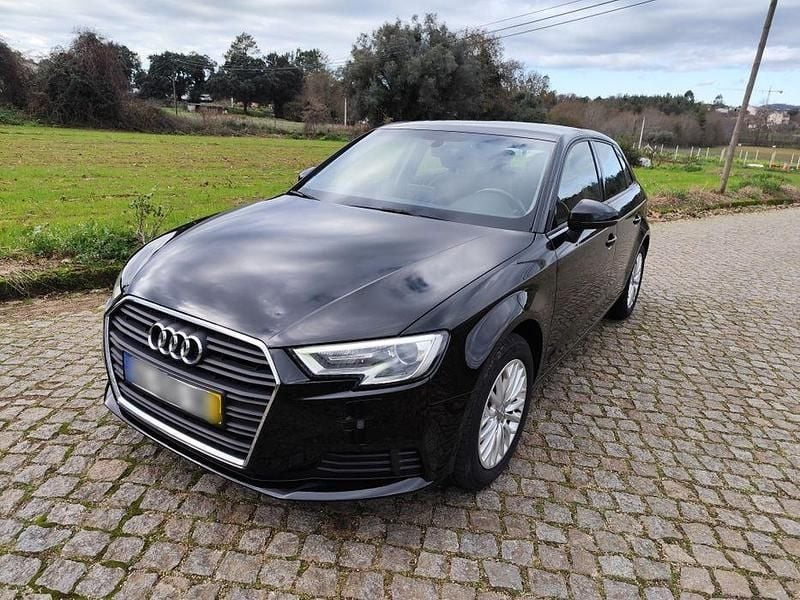 Usado 2017 Audi A3 Sedan | € 14.000 (Preço justo) - Imagem 1/4