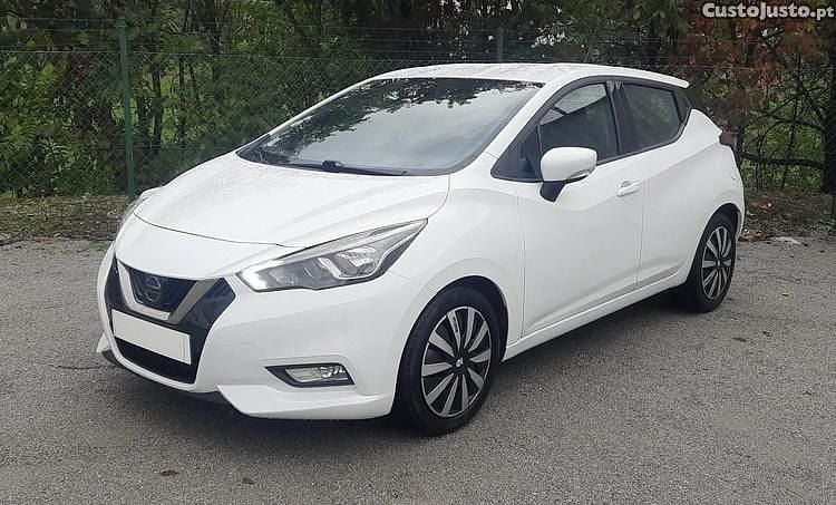 Usado Nissan Micra 90 HP (66 kW) 2017 Branco Citadino