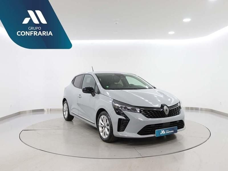Cinzento Usado 2024 Renault Clio V | € 18.530 (Preço justo) - Imagem 1/4