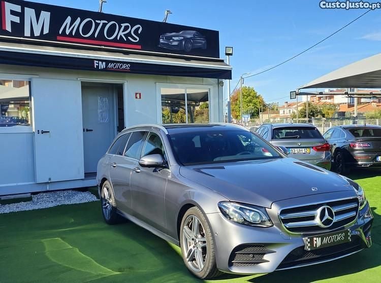 Cinza Usado 2019 Mercedes E220 AMG line Carrinha | € 39.850 (Preço justo) - Imagem 1/1