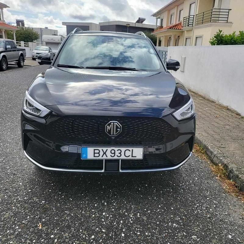 Preto Usado 2022 MG ZS | € 23.500 (Preço justo) - Imagem 1/4