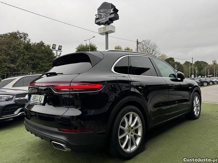 Preto Usado 2020 Porsche Cayenne SUV | € 73.500 (Super Preço) - Imagem 1/1