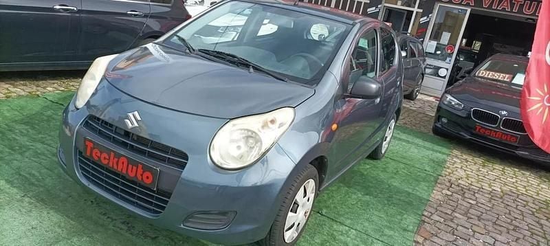 Usado Suzuki Alto GL 68 HP (50 kW) 2013 Cinza Citadino