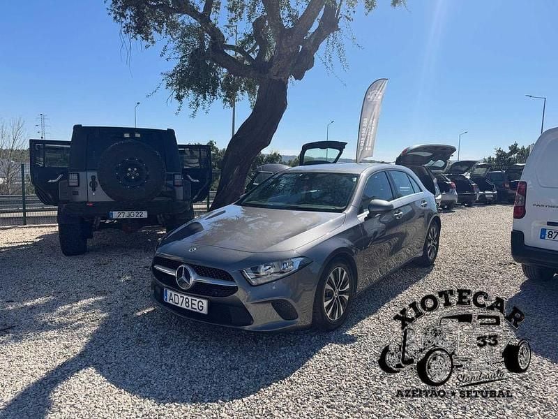 Usado 2020 Mercedes A180 Style Sedan | € 22.250 (Super Preço) - Imagem 1/4