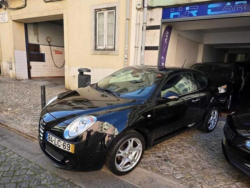 Preto Usado 2010 Alfa Romeo MiTo Progression Citadino | € 6.990 - Imagem 1/4