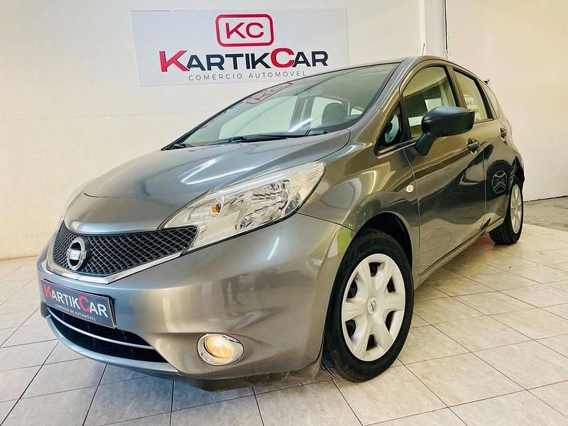 Usado Nissan Note 80 HP (58 kW) 2014 Cinzento Monovolume