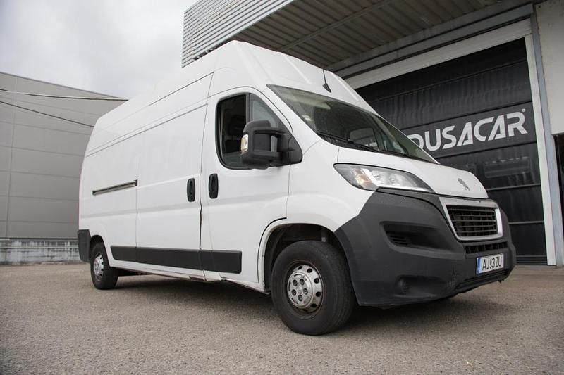 Branco Usado 2021 Peugeot Boxer Van | € 20.000 (Preço elevado) - Imagem 1/4