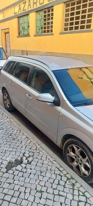 Usado 2006 Opel Astra Sedan | € 2.650 (Preço justo) - Imagem 1/4