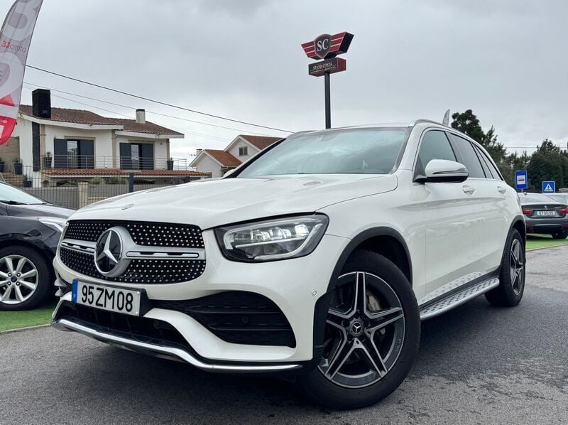 Branco Usado 2019 Mercedes GLC220 SUV | € 36.950 (Preço justo) - Imagem 1/4