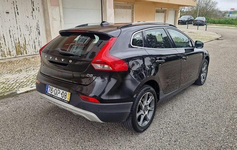 Usado Volvo V40 CC Ocean Race 120 HP (88 kW) 2015 Carrinha