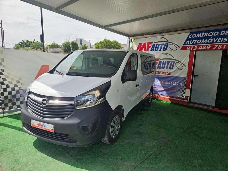 Usado Opel Vivaro S 120 HP (88 kW) 2019 Branco Monovolume