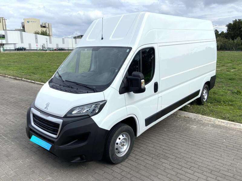 Branco Usado 2020 Peugeot Boxer Van | € 21.250 (Preço justo) - Imagem 1/4