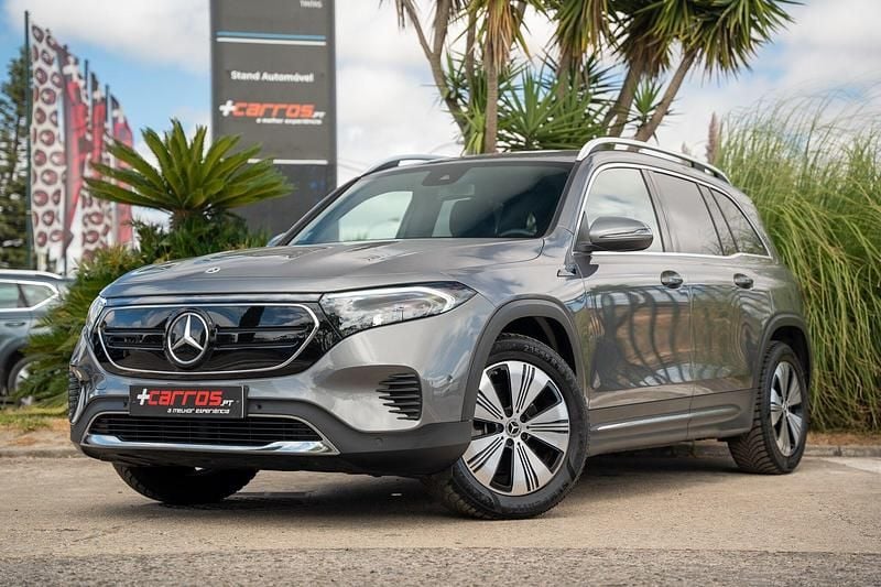 Cinza Usado 2022 Mercedes EQB250 Progressive SUV | € 36.900 (Preço elevado) - Imagem 1/4