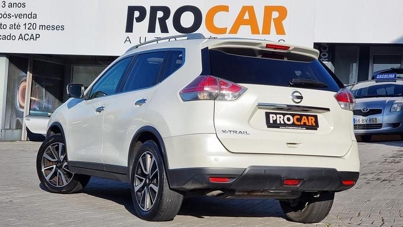 Branco Usado 2015 Nissan X-Trail 360º SUV | € 14.900 (Preço justo) - Imagem 1/1