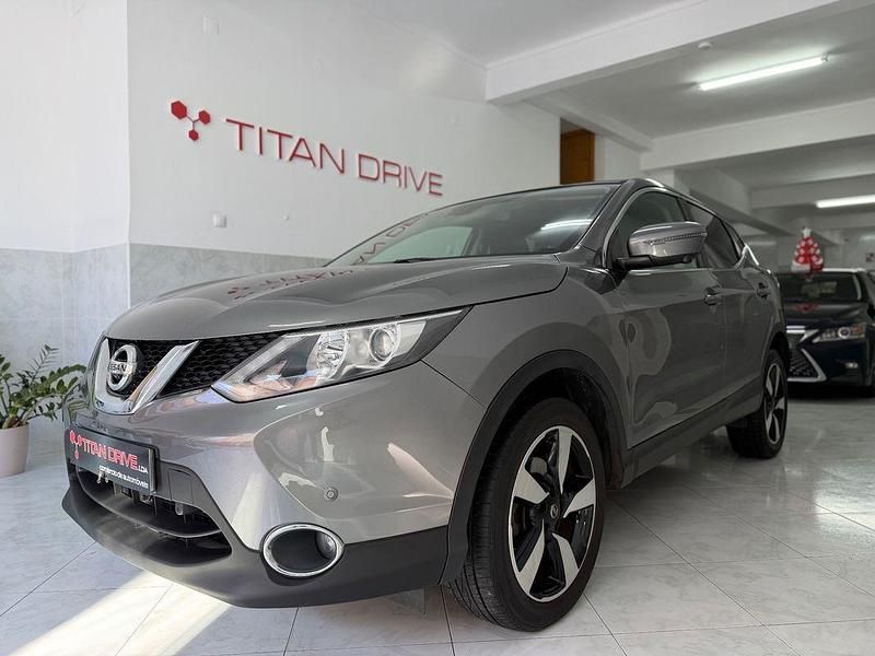 Cinza Usado 2017 Nissan Qashqai N-Connecta SUV | € 16.500 (Bom preço) - Imagem 1/4