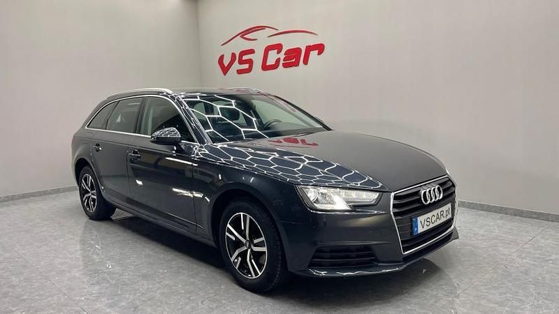 Usado Audi A4 150 HP (110 kW) 2016 Azul Carrinha