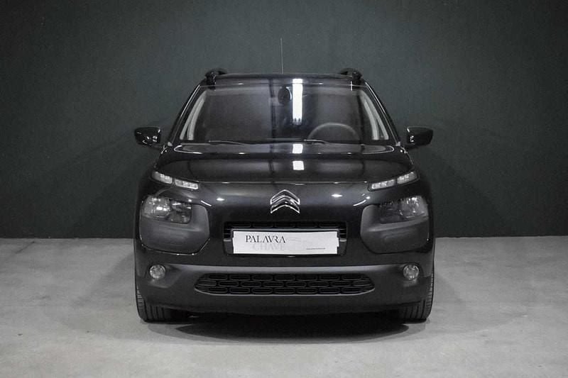 Preto Usado 2017 Citroën C4 Cactus PureTech Citadino | € 11.950 (Preço justo) - Imagem 1/4