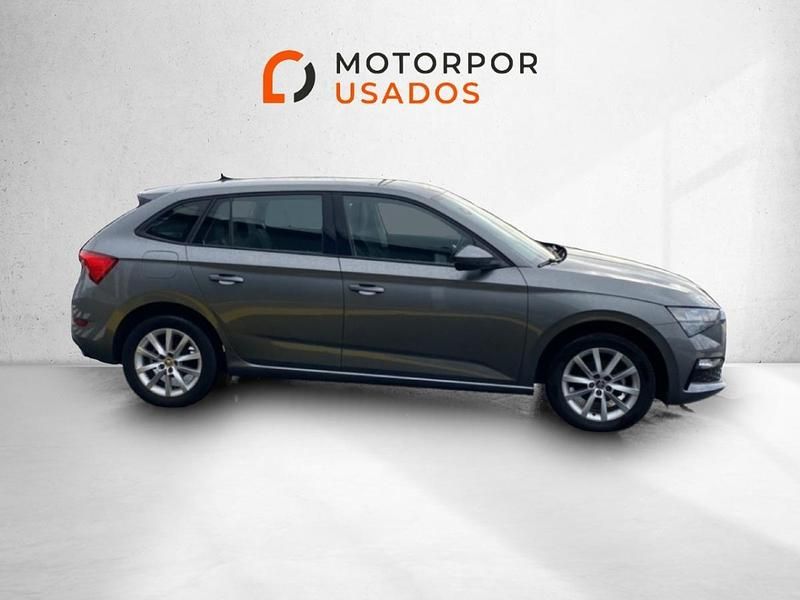 Usado Skoda Scala Ambition 95 HP (69 kW) 2022 Cinza Citadino