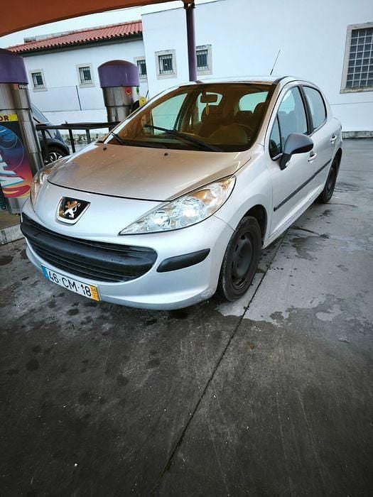 Usado Peugeot 207 Premium 2006 Sedan