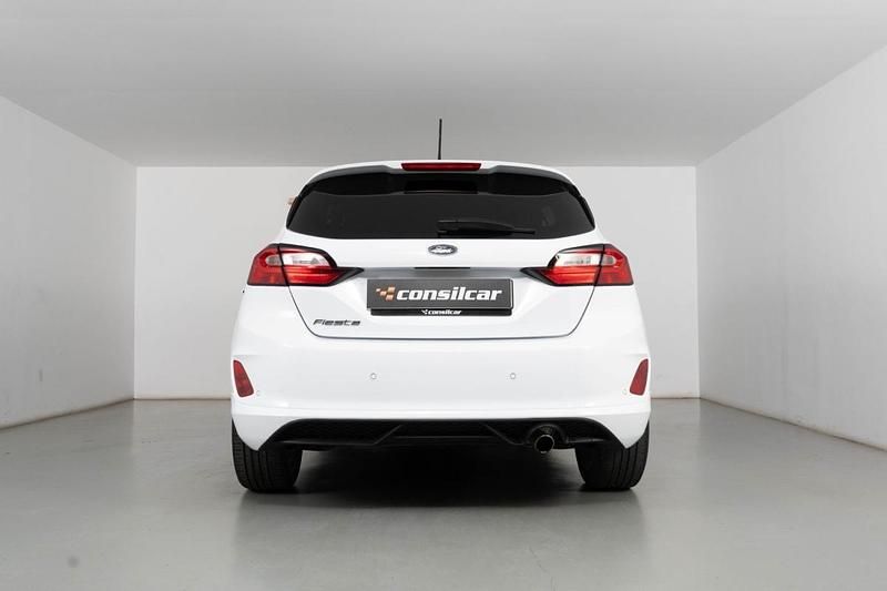 Usado Ford Fiesta ST-Line 100 HP (73 kW) 2022 Branco Citadino