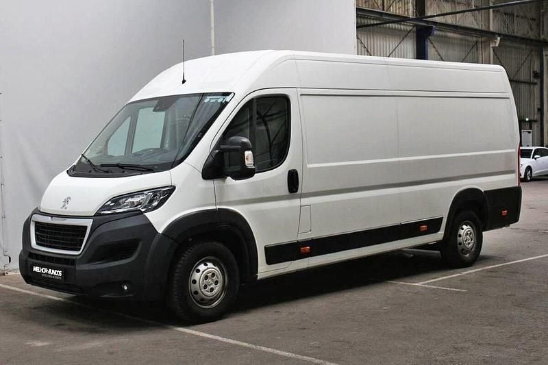 Branco Usado 2020 Peugeot Boxer Van | € 19.750 (Bom preço) - Imagem 1/4