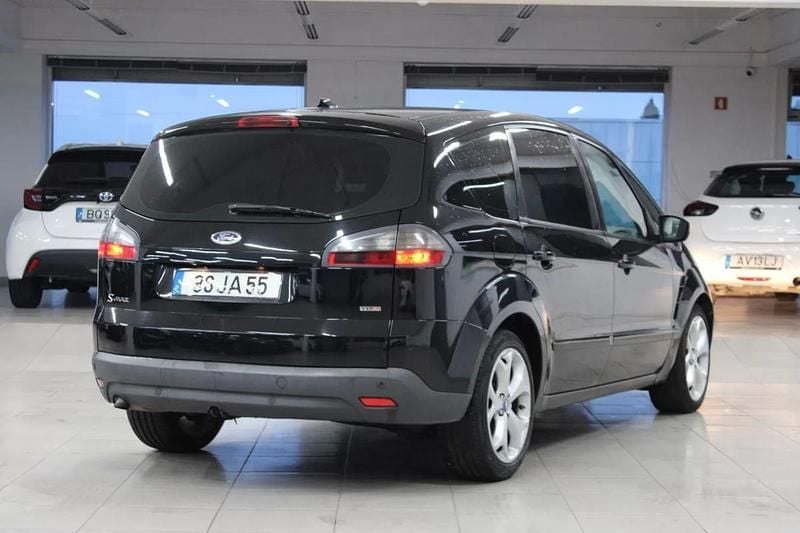 Usado Ford S-MAX S 140 HP (102 kW) 2007 Preto Monovolume