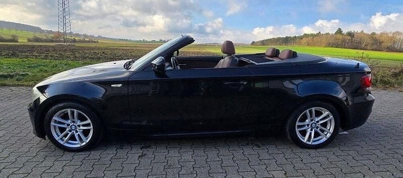 Usado BMW 118 Cabriolet M Sport 143 HP (105 kW) 2011 Preto Cabrios