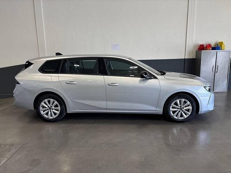 Usado Opel Astra Edition 130 HP (95 kW) 2024 Cinza Carrinha