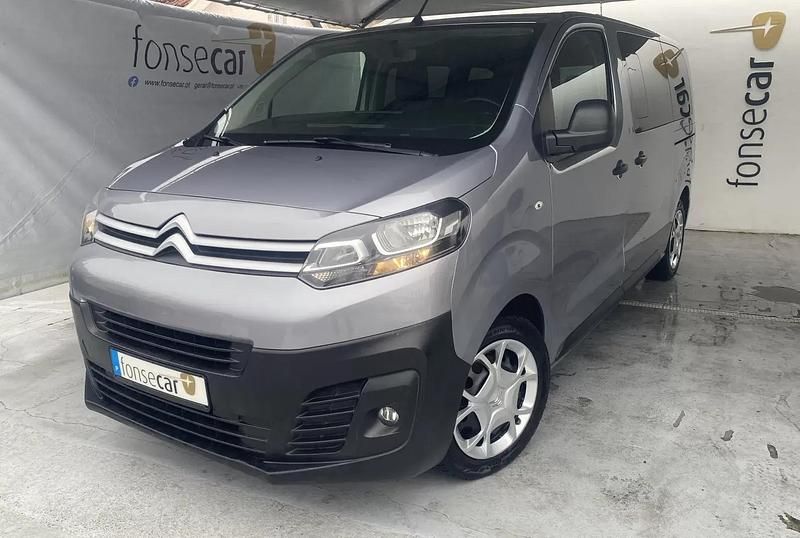 Cinza Usado 2020 Citroën Jumpy Monovolume | € 24.990 - Imagem 1/4