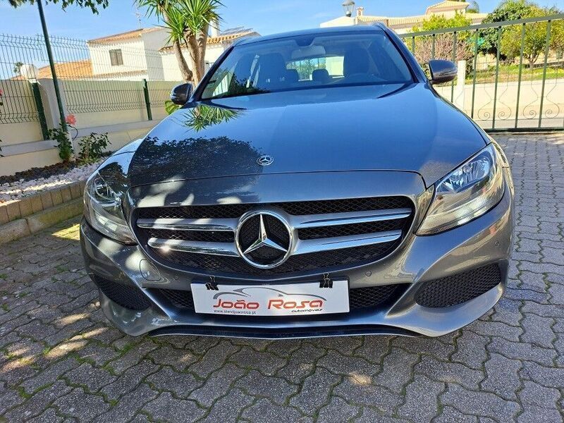 Cinza Usado 2017 Mercedes C180 Carrinha | € 22.750 (Preço elevado) - Imagem 1/4