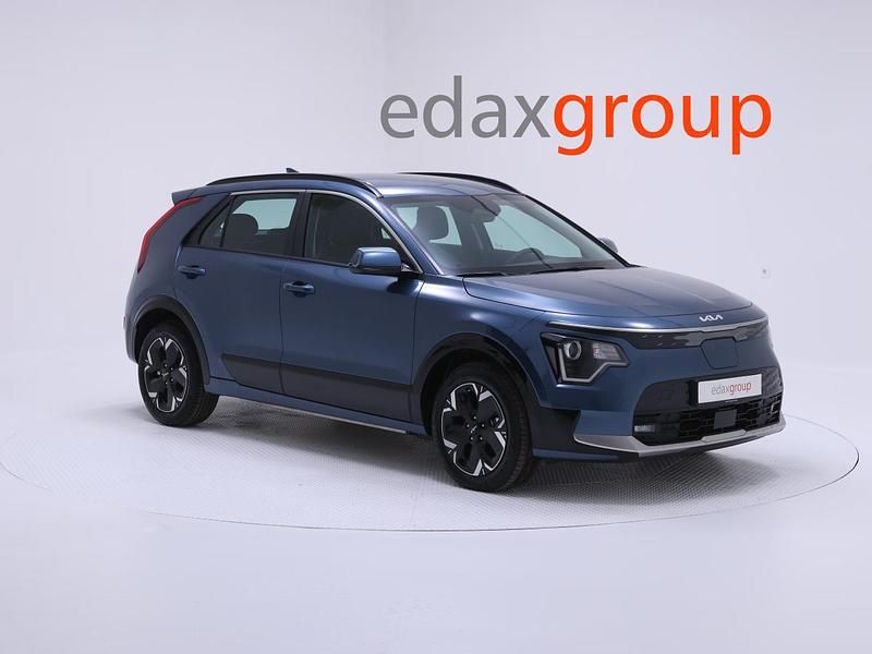 Azul Novo 2024 Kia e-Niro SUV | € 32.790 (Preço justo) - Imagem 1/4