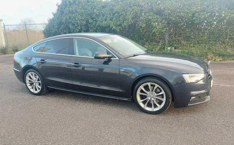 Usado Audi A5 Sportback 190 HP (139 kW) 2015 Azul Citadino