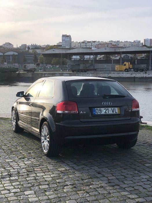 Usado Audi A3 105 HP (77 kW) 2003 Citadino