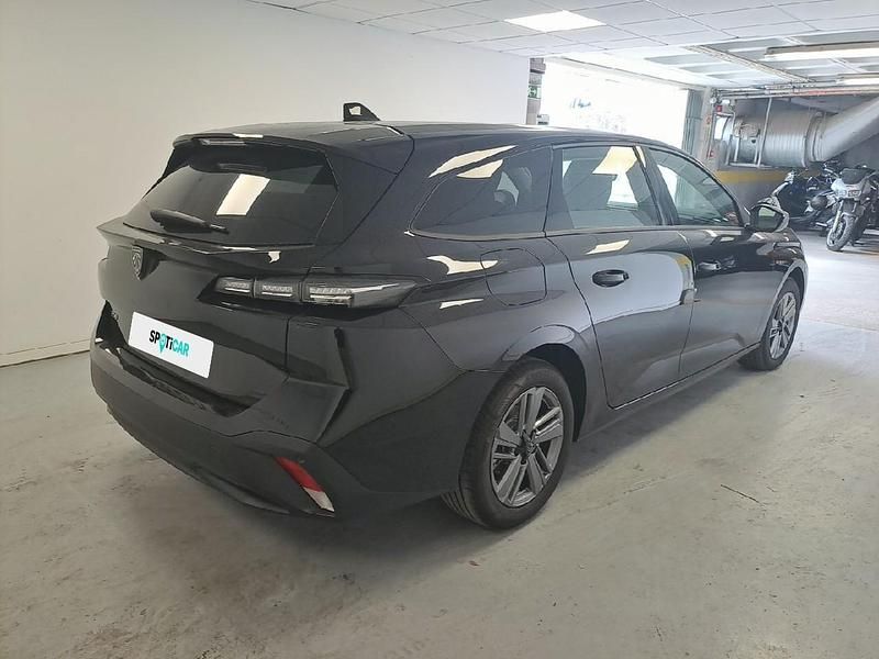 Usado Peugeot 308 SW Style 136 HP (100 kW) 2025 Preto Carrinha