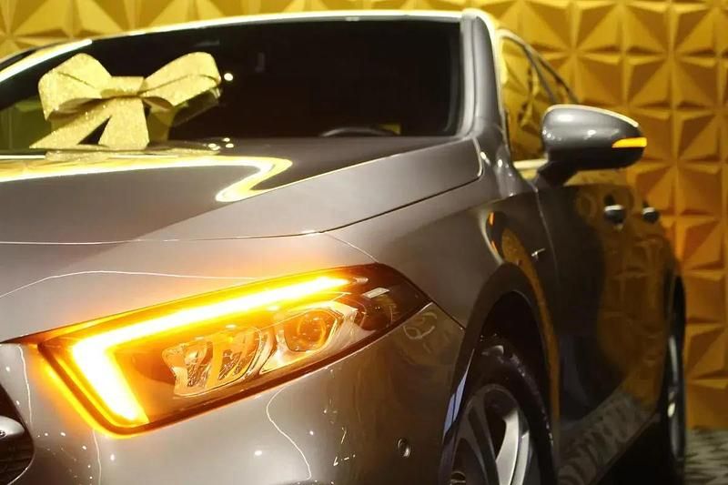 Usado Mercedes A250 Progressive 218 HP (160 kW) 2020 Cinza antracite