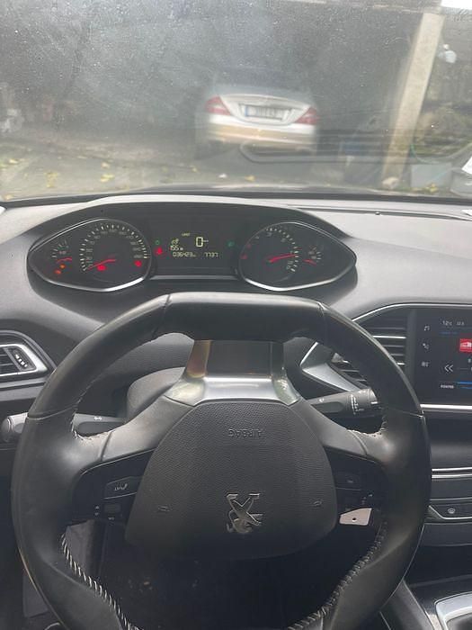 Usado Peugeot 308 101 HP (74 kW) 2020 Sedan