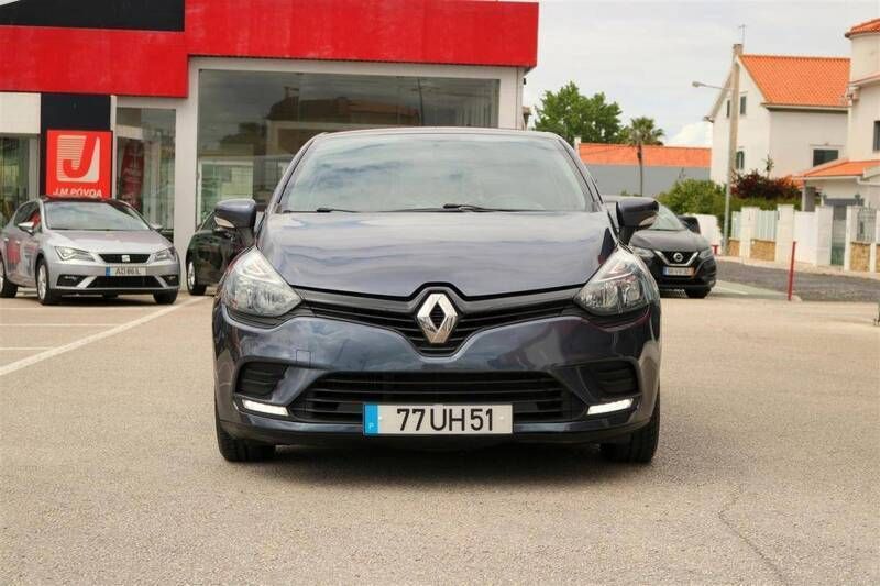 Usado Renault Clio IV Zen 75 HP (55 kW) 2018 Outra Van