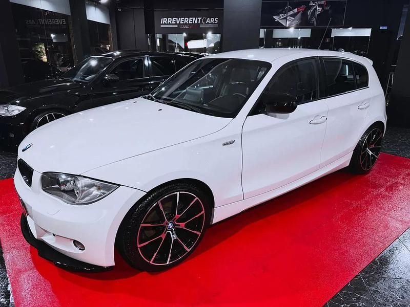 Branco Usado 2010 BMW 118 Citadino | € 13.990 (Caro) - Imagem 1/4