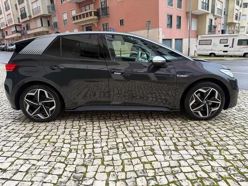 Usado VW ID.3 150 kW (204 HP) 2021 Cinza Citadino